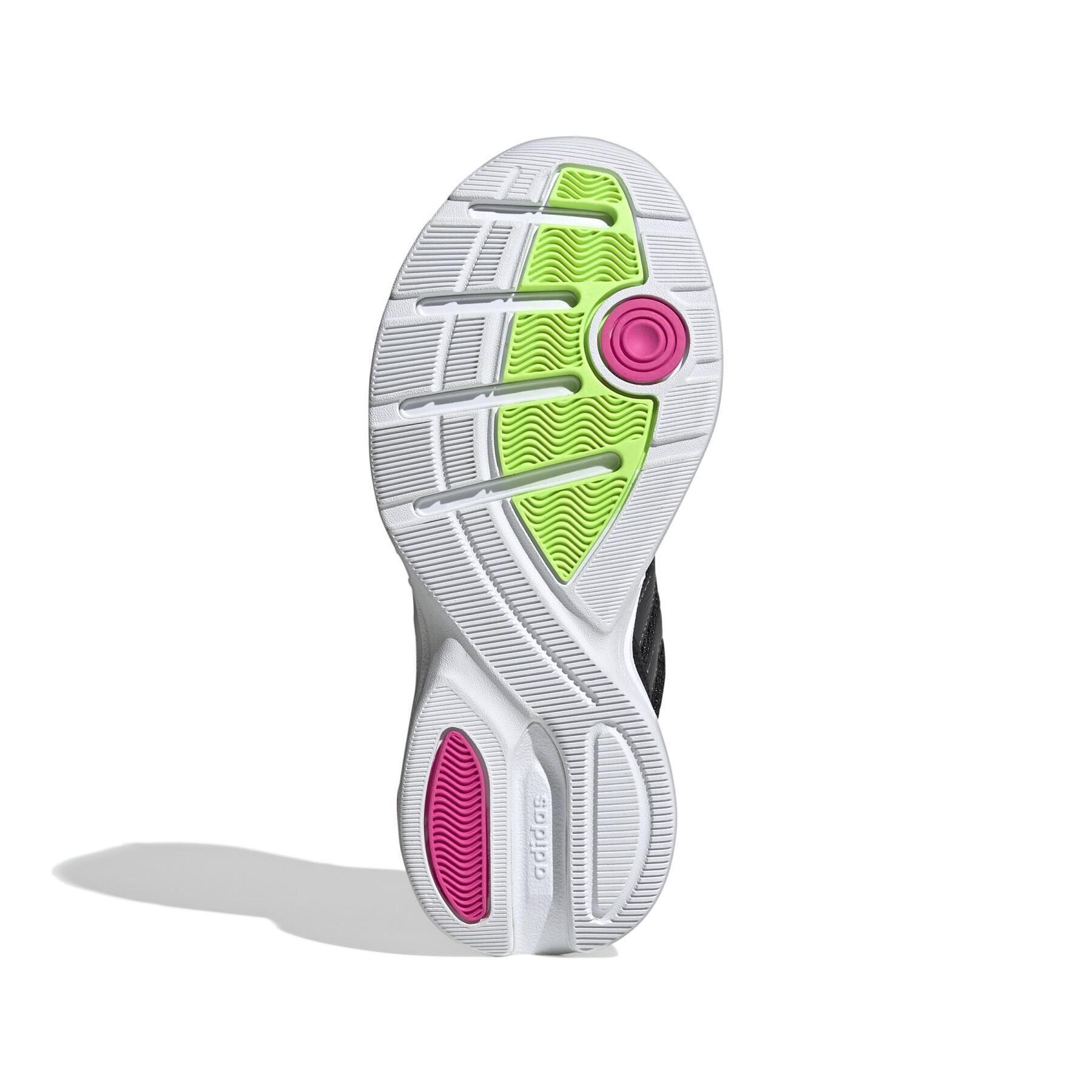 Zapatillas de deporte para mujeres adidas Strutter