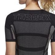 Camiseta interior de mujer adidas Terrex Drynamo